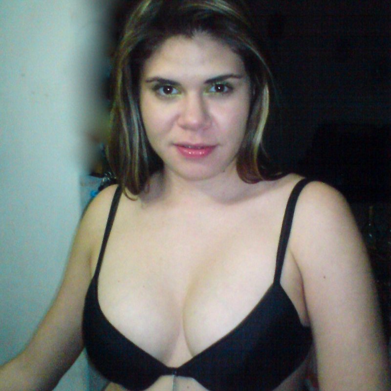 Dialogue coquin escortes Evaline Avallon